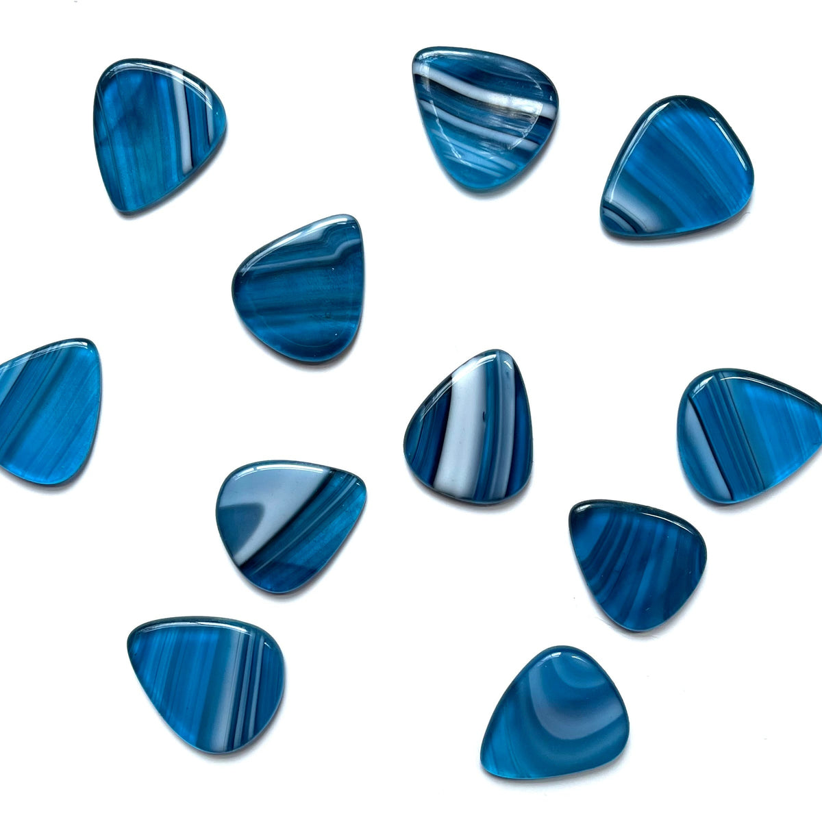 Glass Guitar Pick - Deep Dive