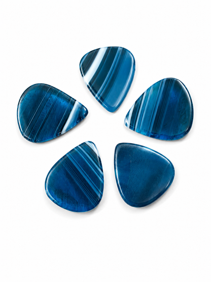 Glass Guitar Pick - Deep Dive